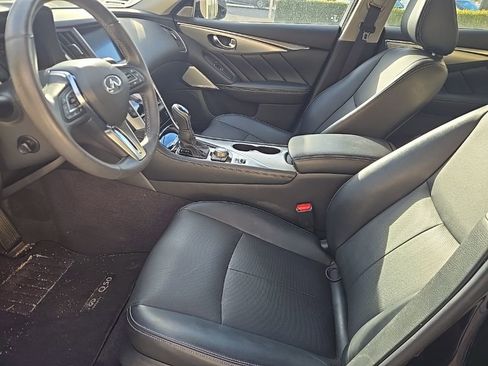 Certified 2022 INFINITI Q50 Luxe w/ Cargo Package image 4