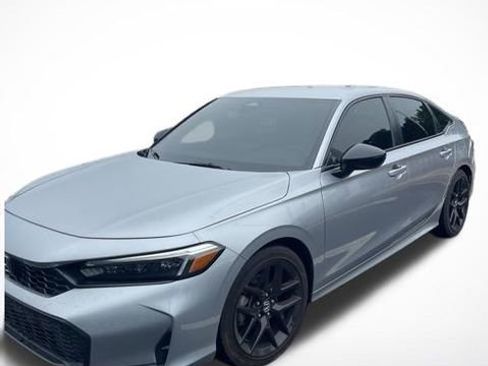 Used 2025 Honda Civic Sport image 1