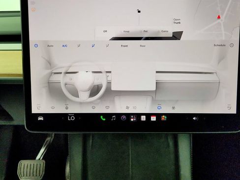 Used 2023 Tesla Model Y Long Range AWD/4WD image 22