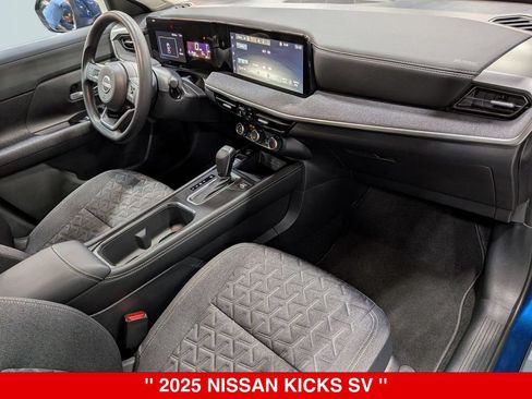Certified 2025 Nissan Kicks SV w/ SV Premium Package AWD/4WD image 36