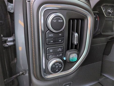 Used 2020 GMC Sierra 1500 AT4 w/ AT4 Premium Package image 19