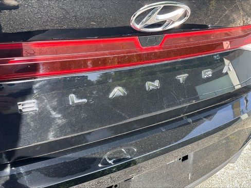 Used 2023 Hyundai Elantra SEL w/ Convenience Package FWD image 29