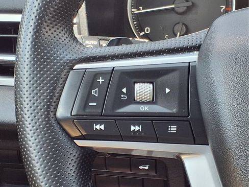 Used 2025 Mitsubishi Outlander SE AWD/4WD image 14