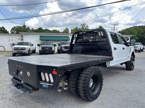 Used 2019 Ford F350 XL w/ Power Equipment Group AWD/4WD image 6