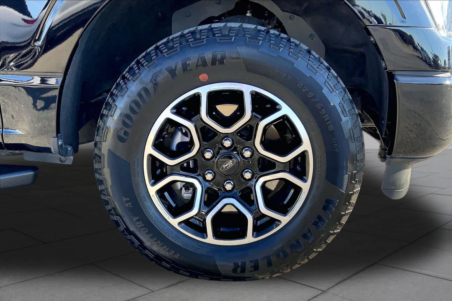 Used 2023 Ford F150 XLT w/ Equipment Group 302A High AWD/4WD image 11