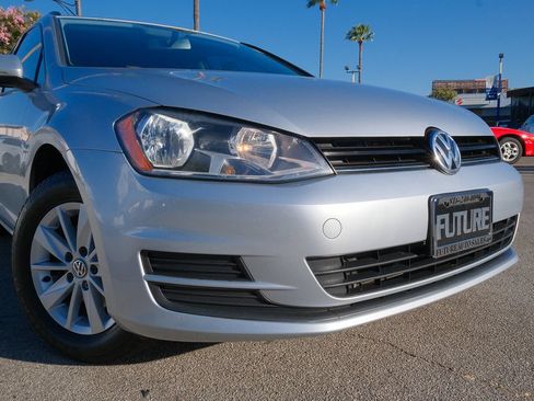 Used 2016 Volkswagen Golf SE FWD image 7