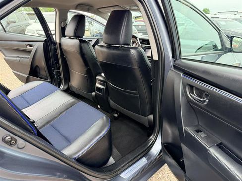 Used 2018 Toyota Corolla SE w/ Body Protection Package FWD image 16