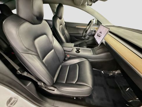 Used 2023 Tesla Model 3 Standard Range RWD image 26