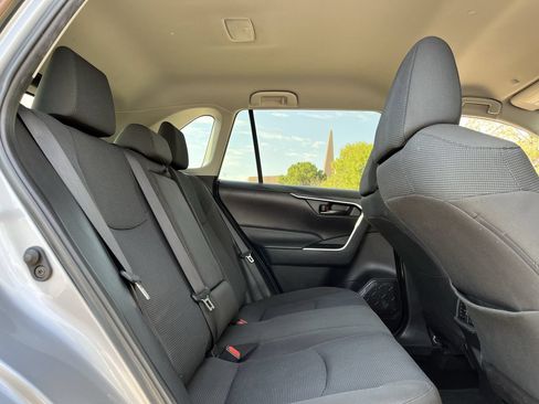 Used 2024 Toyota RAV4 LE FWD image 26