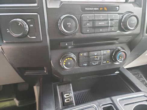 Used 2018 Ford F150 XL w/ Equipment Group 101A Mid RWD image 27