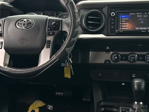 Used 2019 Toyota Tacoma SR5 image 14