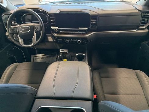 Used 2025 GMC Sierra 1500 Elevation w/ Preferred Package AWD/4WD image 13
