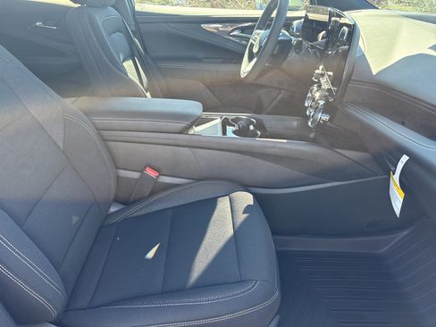 New 2026 Chevrolet Blazer EV LT image 12