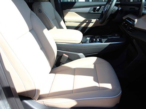 New 2026 Buick Enclave Preferred FWD image 17