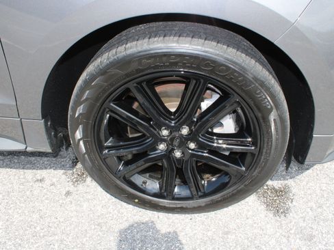 Used 2023 Ford Edge ST-Line AWD/4WD image 10
