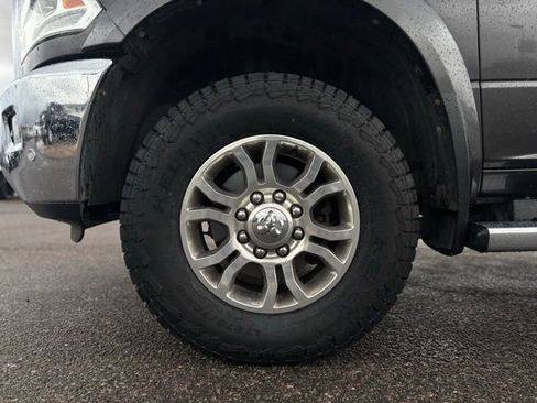 Used 2018 RAM 2500 Laramie w/ Off Road Package image 29