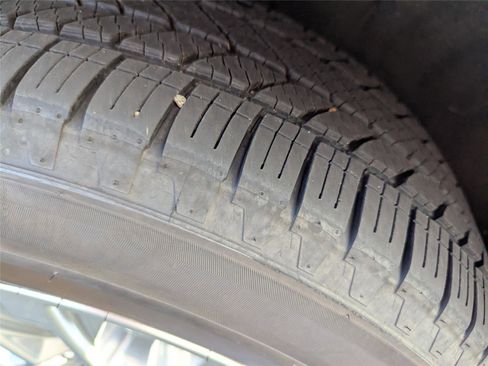 Used 2022 GMC Yukon Denali image 12