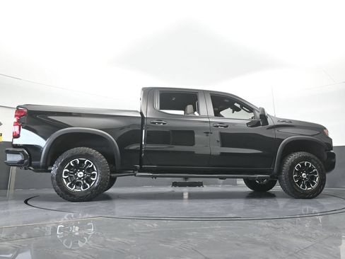 Used 2025 Chevrolet Silverado 1500 ZR2 w/ Technology Package AWD/4WD image 73