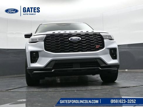 New 2026 Ford Explorer ST w/ Sun And Sound Package image 36