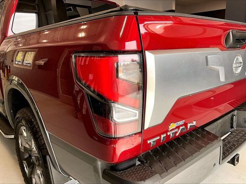 Used 2024 Nissan Titan Platinum Reserve w/ Moonroof Package AWD/4WD image 26