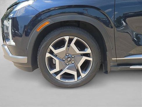 Used 2023 Hyundai Palisade SEL w/ Premium Package FWD image 22