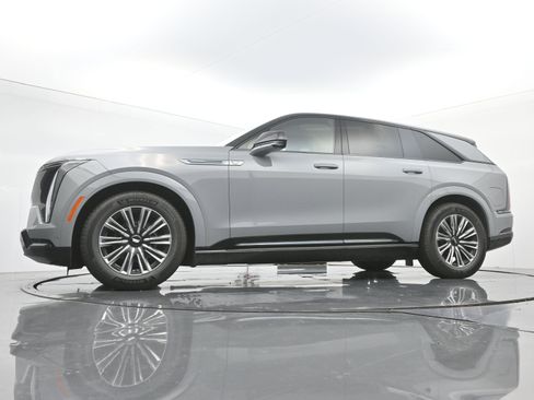 New 2026 Cadillac Escalade IQ Sport 1 w/ LPO, Floor Liner Package image 16