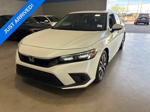 Used 2024 Honda Civic EX-L image 1