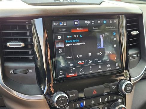 Certified 2022 RAM 1500 Laramie image 27