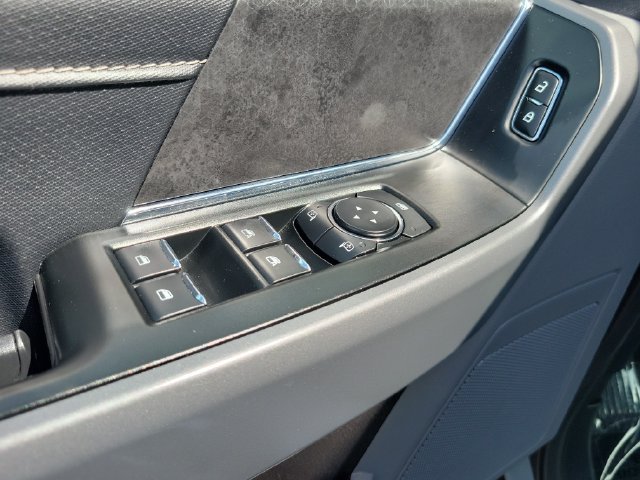 Used 2025 Ford F150 XLT w/ Equipment Group 301A Standard AWD/4WD image 16