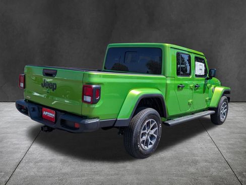 New 2026 Jeep Gladiator Sport AWD/4WD image 4