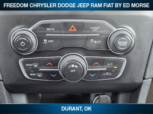 Used 2023 Dodge Charger SXT RWD image 13