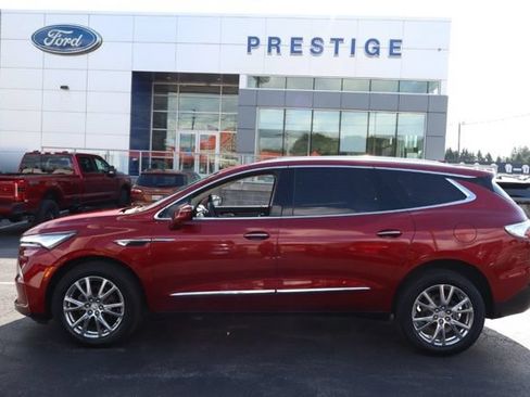 Used 2023 Buick Enclave Essence w/ Experience Buick Package AWD/4WD image 5