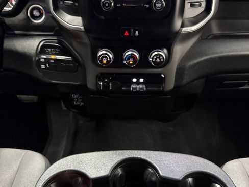 Used 2021 RAM 2500 Big Horn image 20