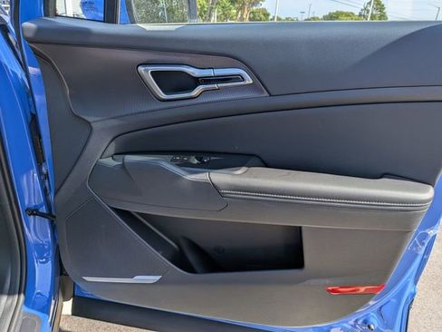 New 2026 Kia Sportage EX FWD image 27