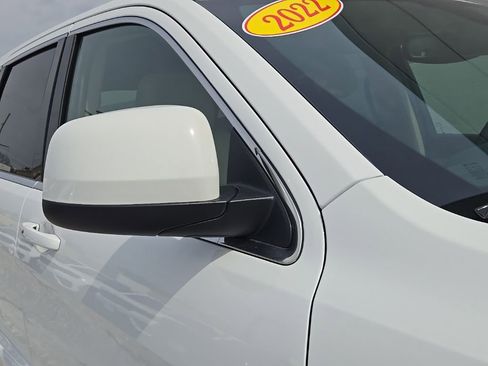 Certified 2022 Jeep Grand Cherokee Laredo E image 5