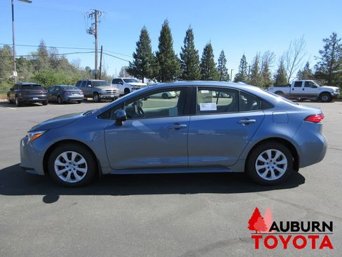 New 2026 Toyota Corolla LE image 4