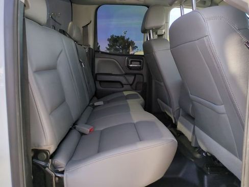 Used 2019 Chevrolet Silverado 2500 W/T AWD/4WD image 30