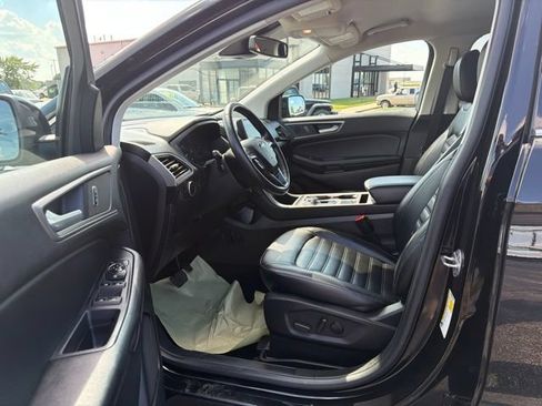 Used 2023 Ford Edge SEL w/ Convenience Package AWD/4WD image 9