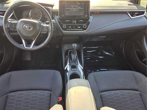 Used 2020 Toyota Corolla SE FWD image 12
