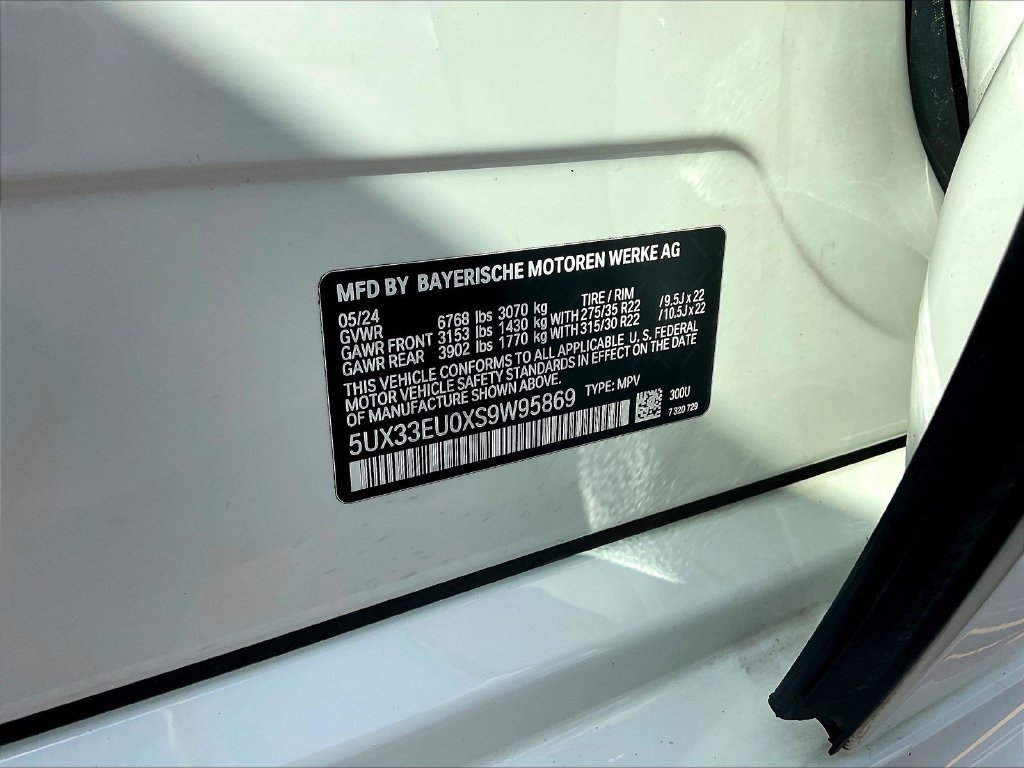 Used 2025 BMW X5 M60i AWD/4WD image 18