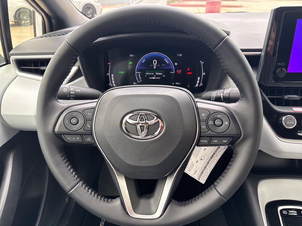 Certified 2026 Toyota Corolla SE FWD image 23