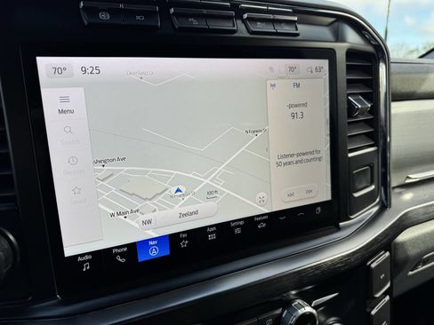 Used 2024 Ford F350 Lariat w/ Lariat Ultimate Package AWD/4WD image 11