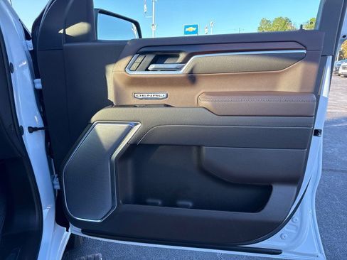 New 2026 GMC Sierra 1500 Denali image 13