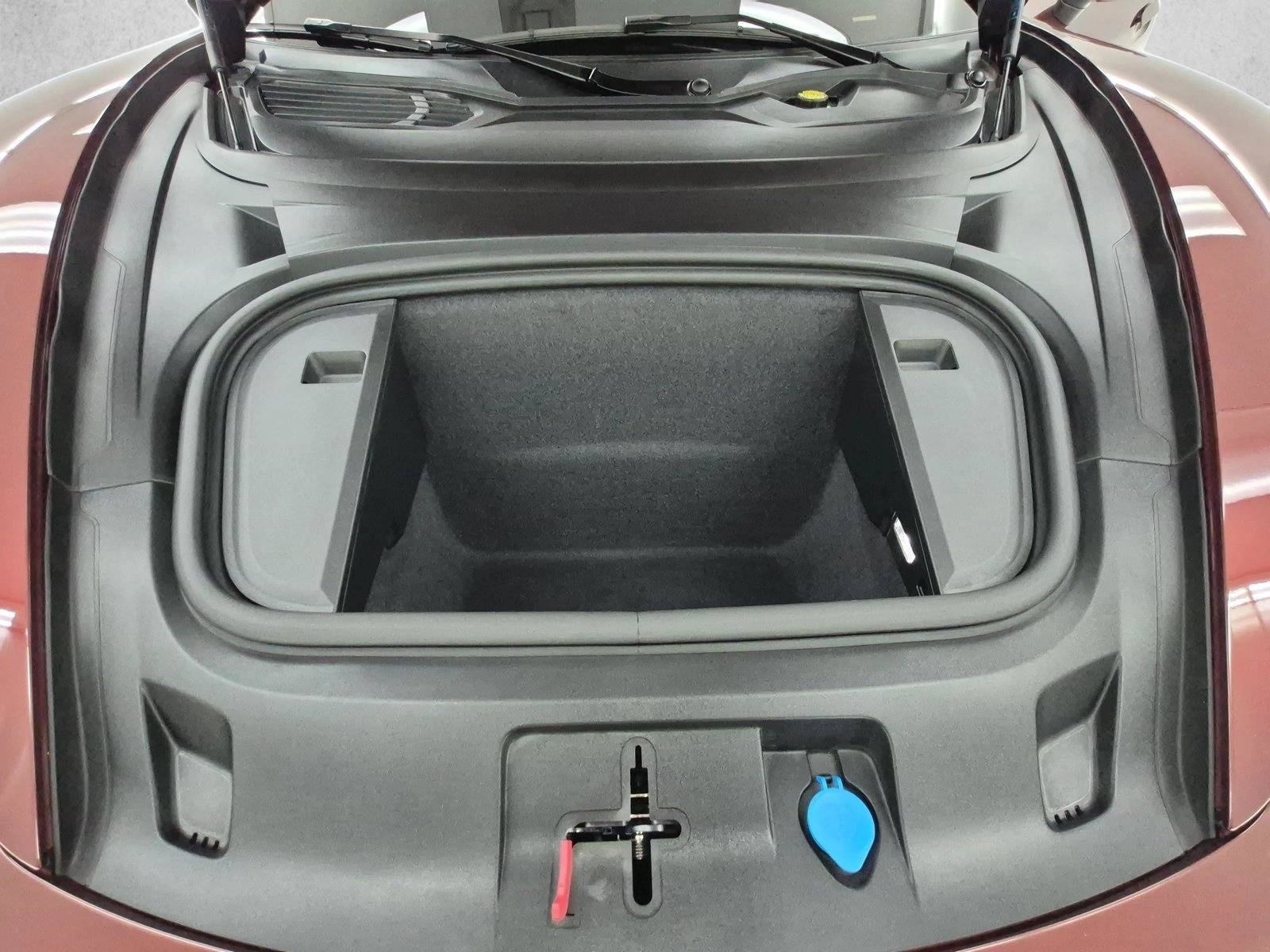 Certified 2021 Porsche Taycan Turbo AWD/4WD image 26