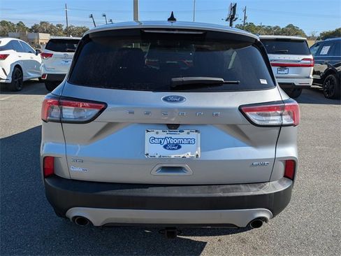 Certified 2021 Ford Escape SE w/ Cold Weather Package image 5