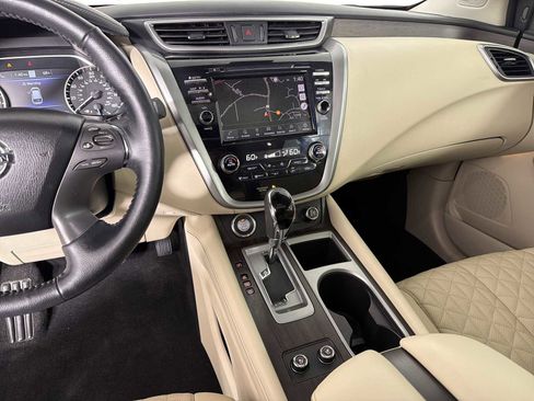 Used 2019 Nissan Murano Platinum image 29
