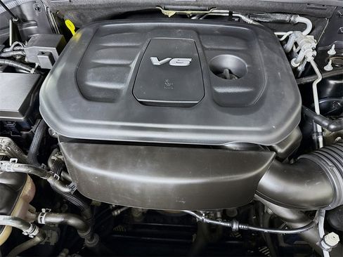 Used 2018 Dodge Durango SXT w/ Quick Order Package 2BB image 34