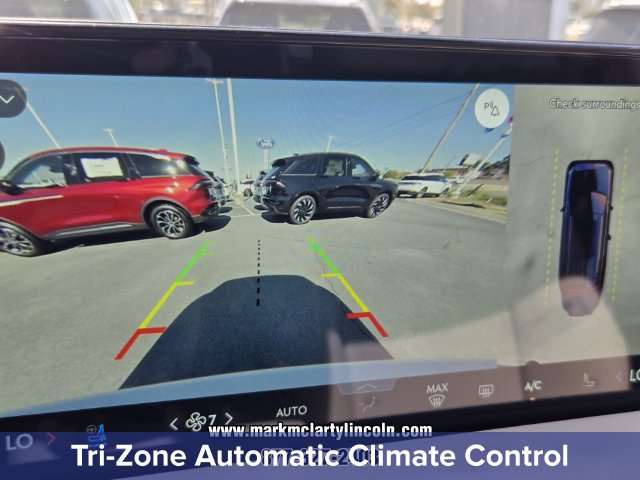 New 2027 Lincoln Aviator AWD image 19