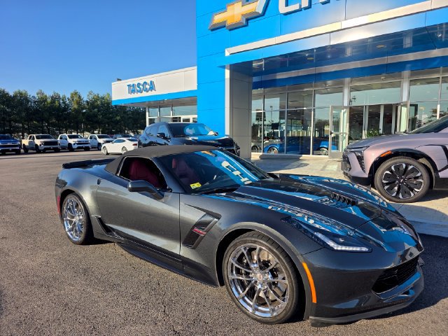Used 2019 Chevrolet Corvette Grand Sport RWD image 2