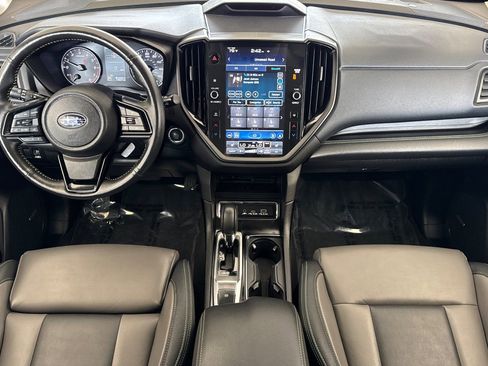 Used 2024 Subaru Ascent Onyx Edition Limited image 12